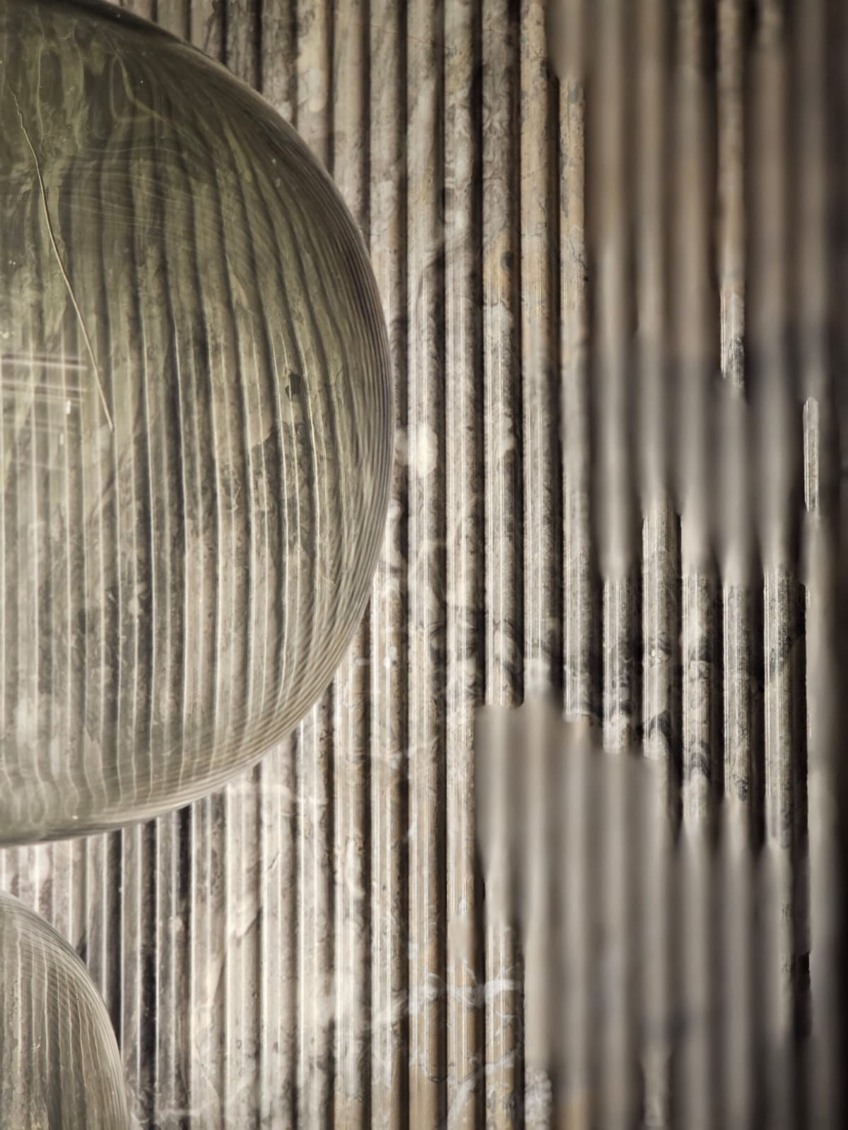 Fluted detail