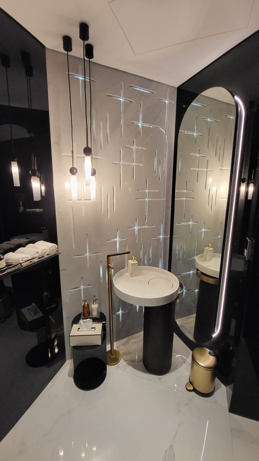 Powder room
